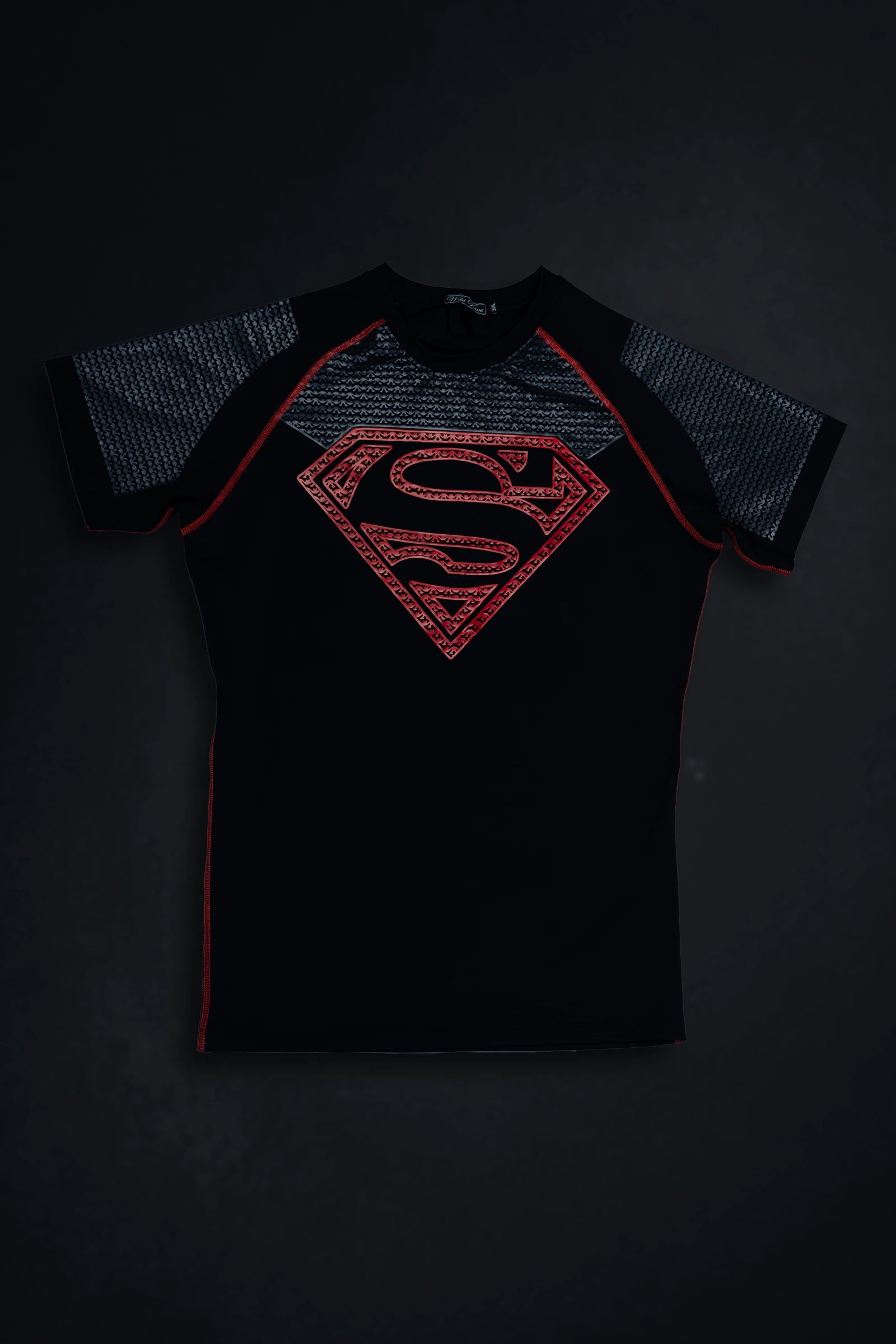 SHADOW SUPERMAN COMPRESSION TEE – RED EDITION