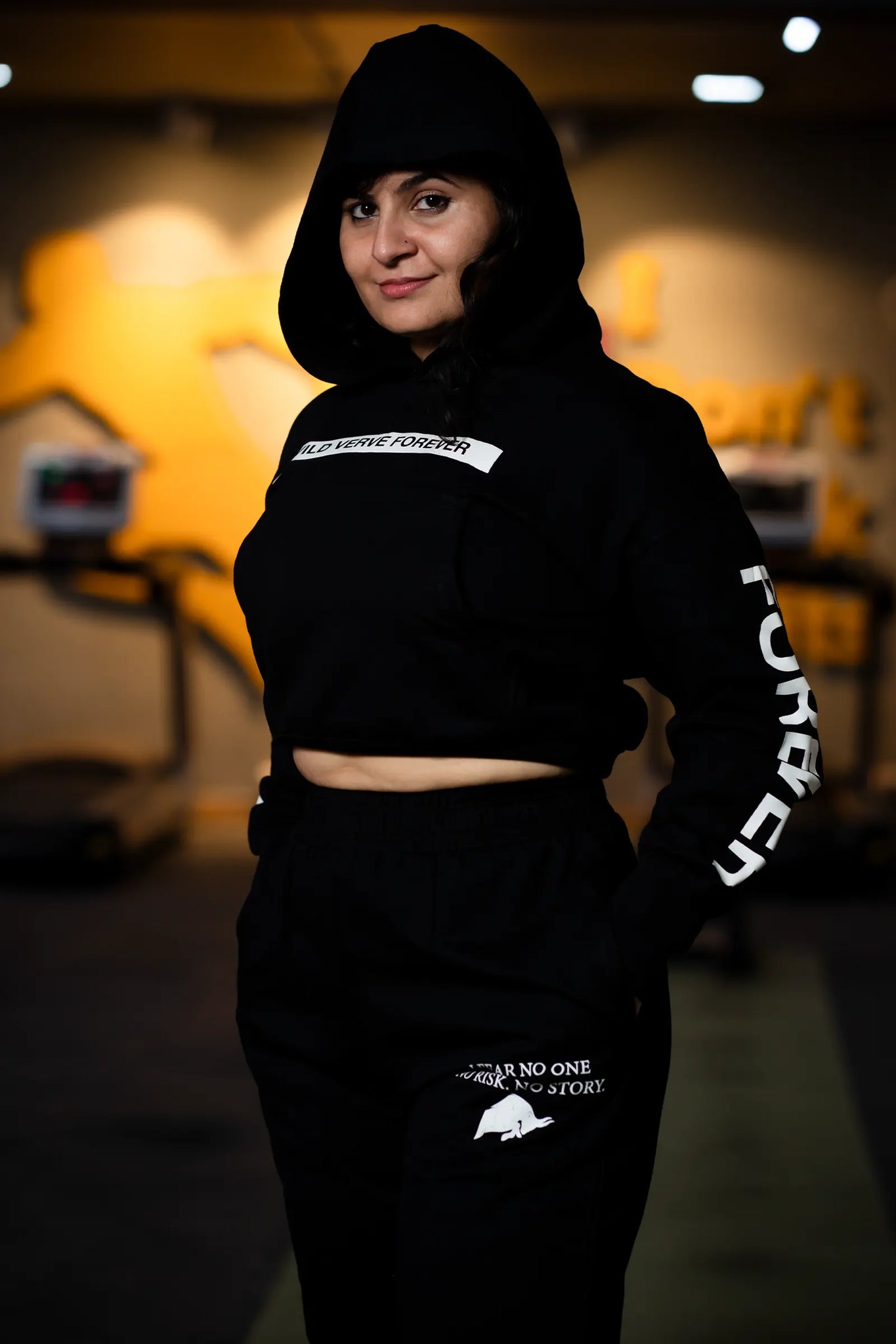 WILD VERVE FOREVER (CROPPED) HOODIE IN BLACK