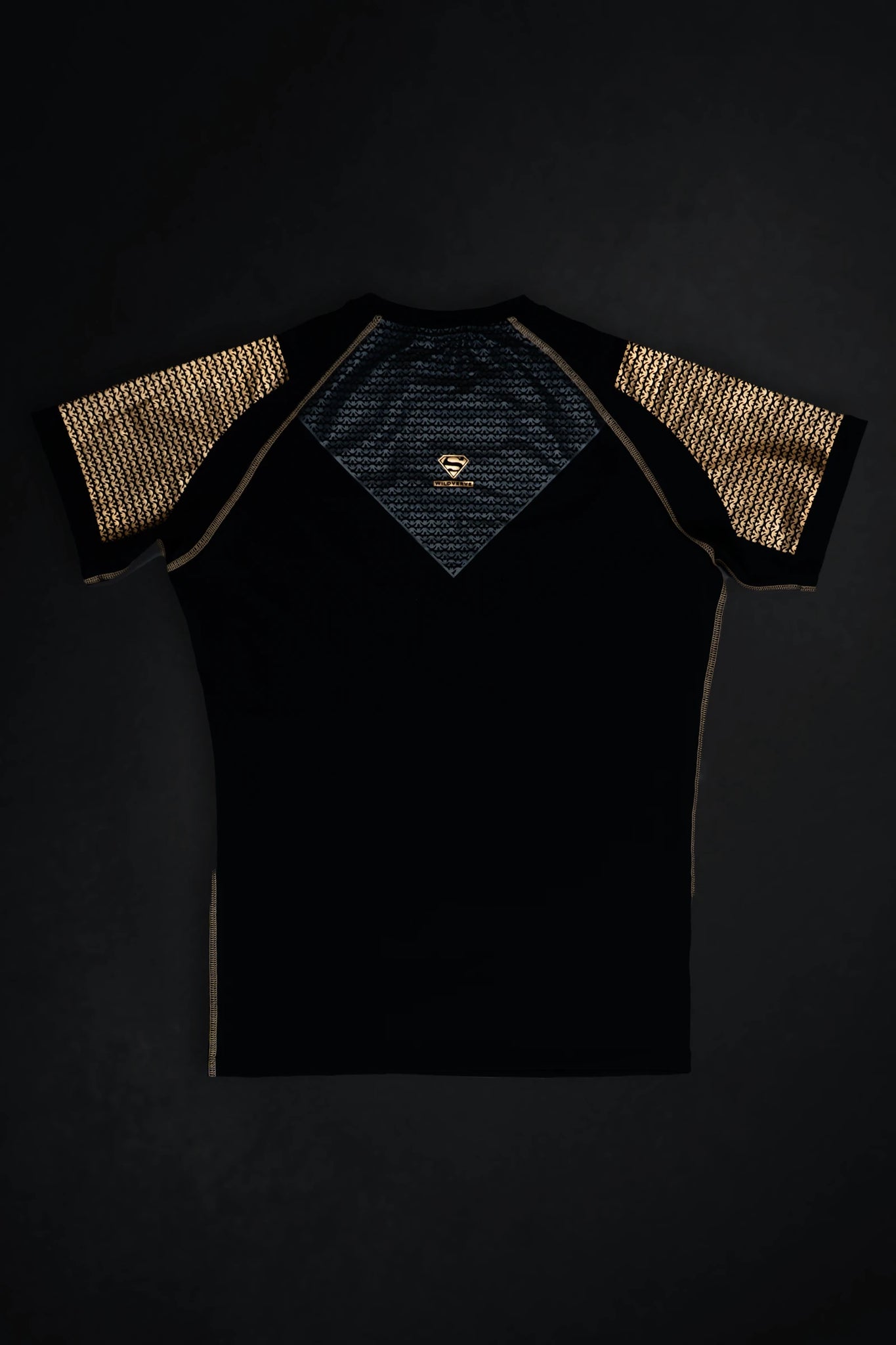 SHADOW SUPERMAN COMPRESSION TEE (GOLD PRINT)