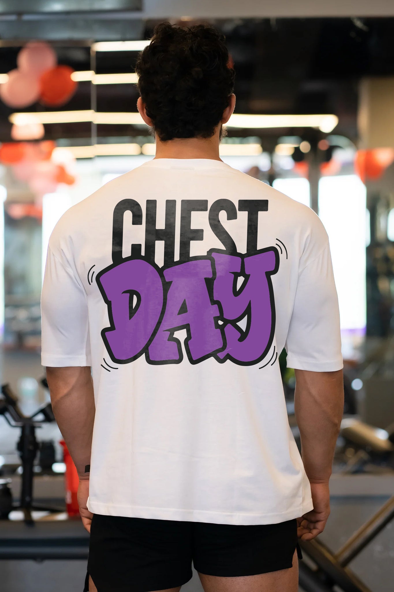 CHEST DAY OVERSIZED T-SHIRT