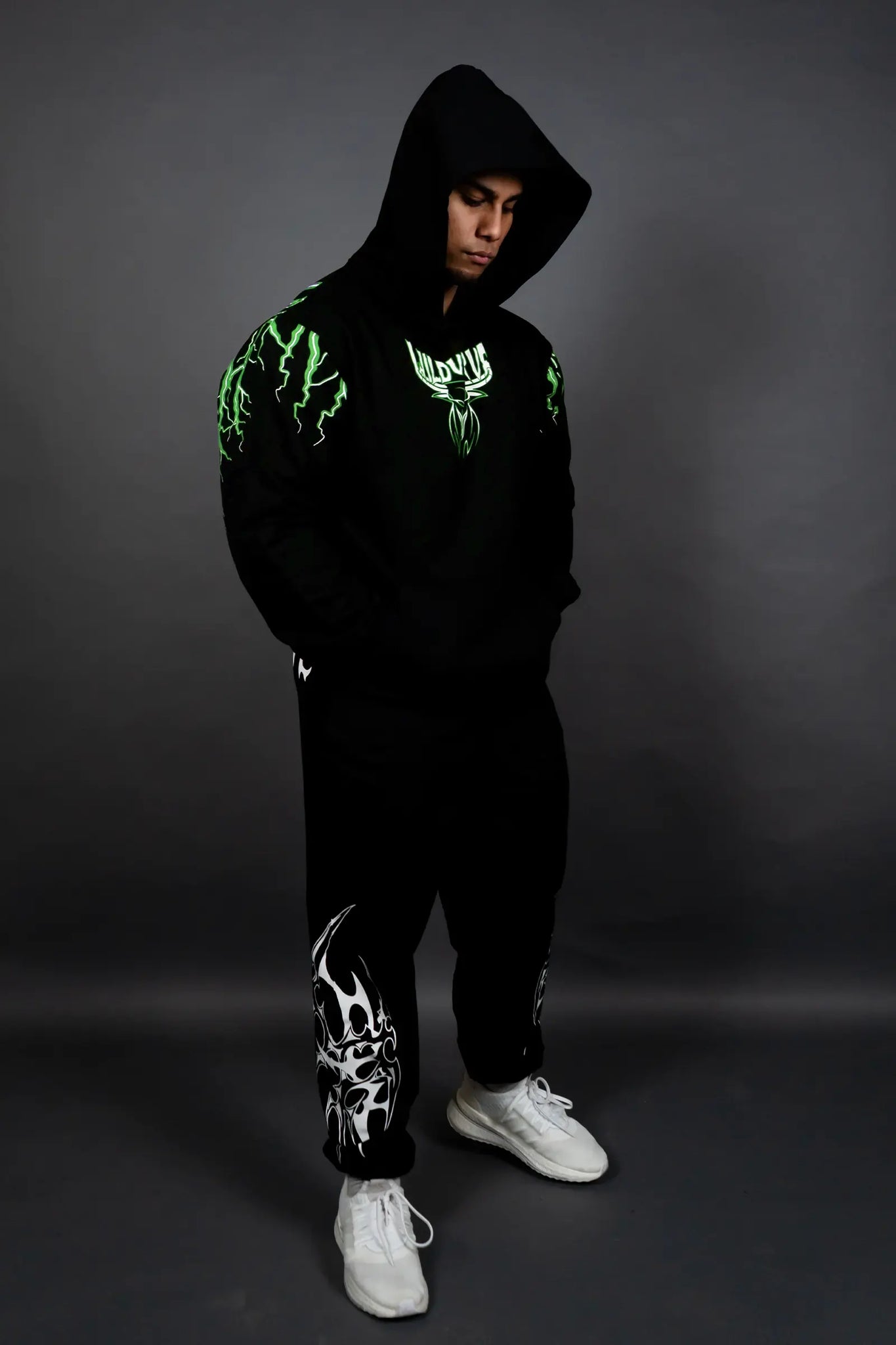 THUNDER STORM HOODIE (BLACK GREEN)