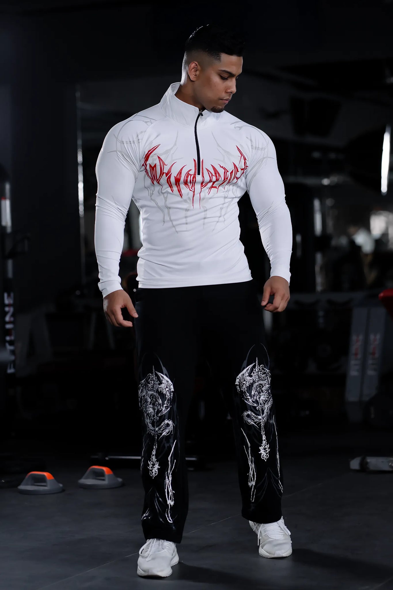 DARK ECLIPSE QUARTER-ZIP COMPRESSION (ECLIPSE GREY & RED)