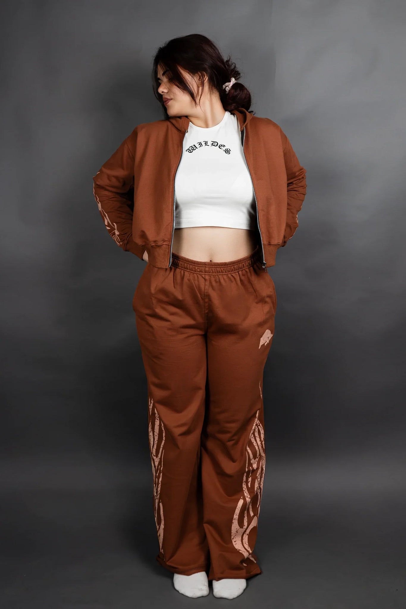 WILDVERVE FROSTFLAME FLARE SWEAT PANT (RUST BROWN)