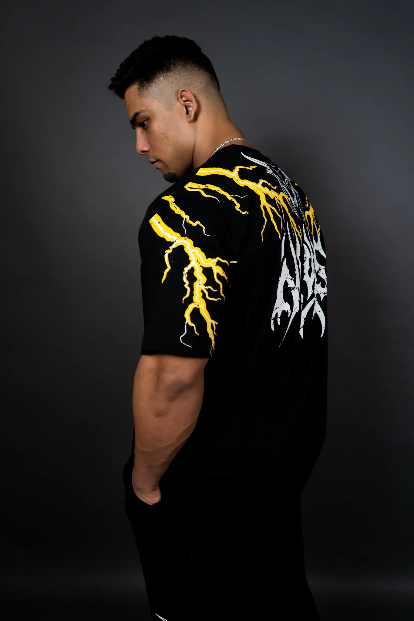 THUNDER STORM OVERSIZED T-SHIRT (BLACK YELLOW)