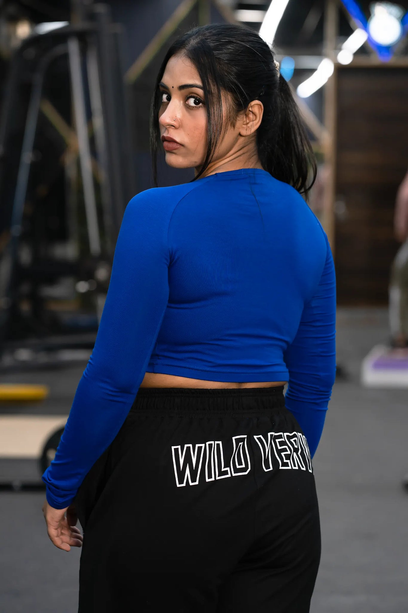 WILD VERVE LIFTING LONG SLEEVE CROP TOP (ROYAL BLUE) - THEWILDVERVE