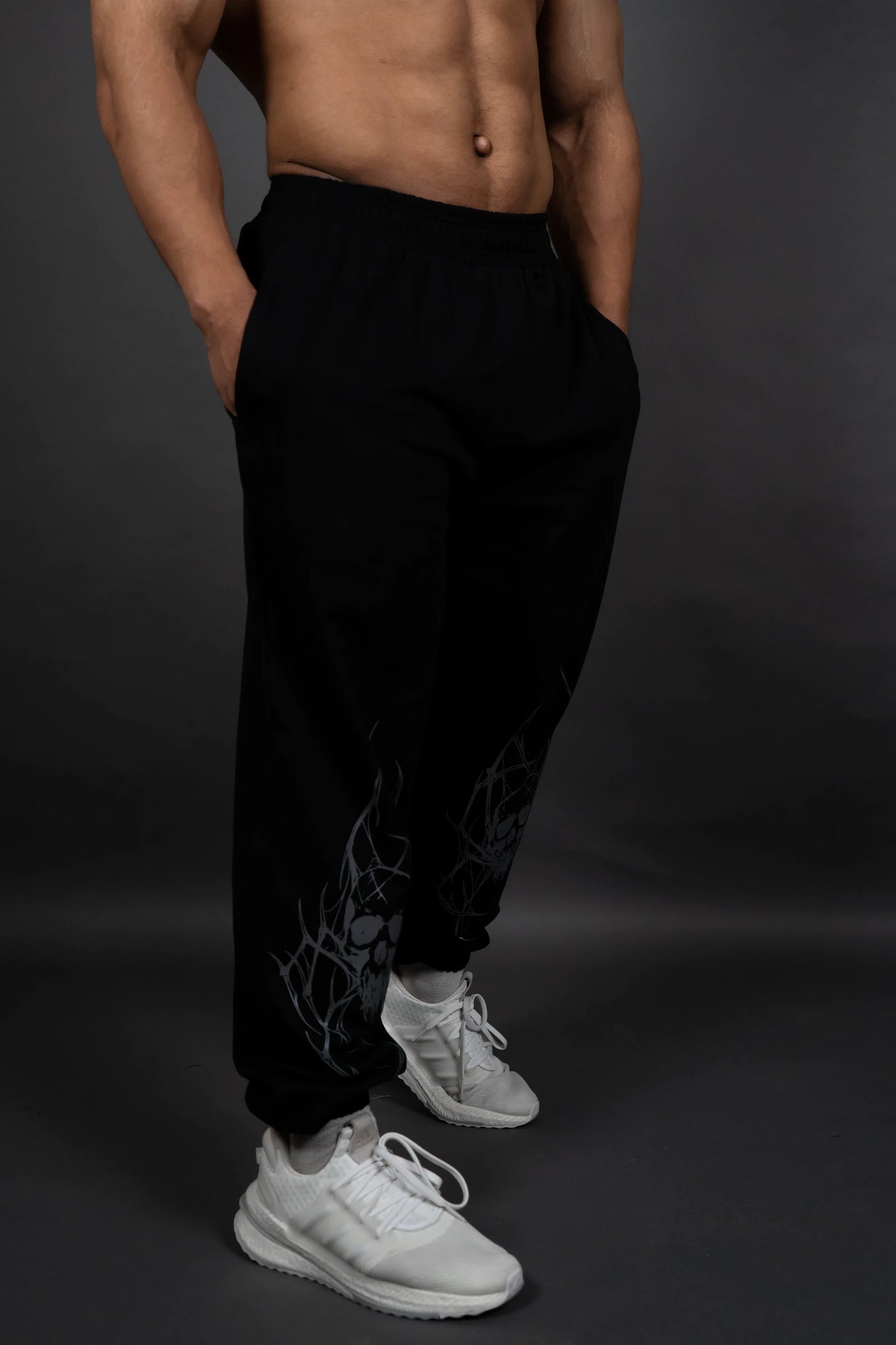 SPIDER STRIKE JOGGER (BLACK)